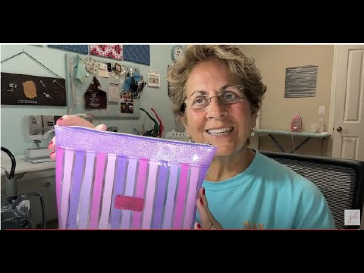 Jeannie's Designs is Creating all kinds of Bags and more bags and then